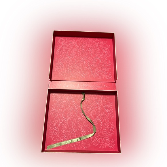 Recollections Scrapbook & Guide for Your Own Family Album by J Murphey NEW - Picture 4 of 4